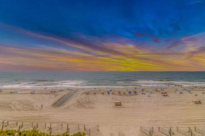 Arcadian II - Oceanfront - Snowbirds Welcome-Highly Sought After Area